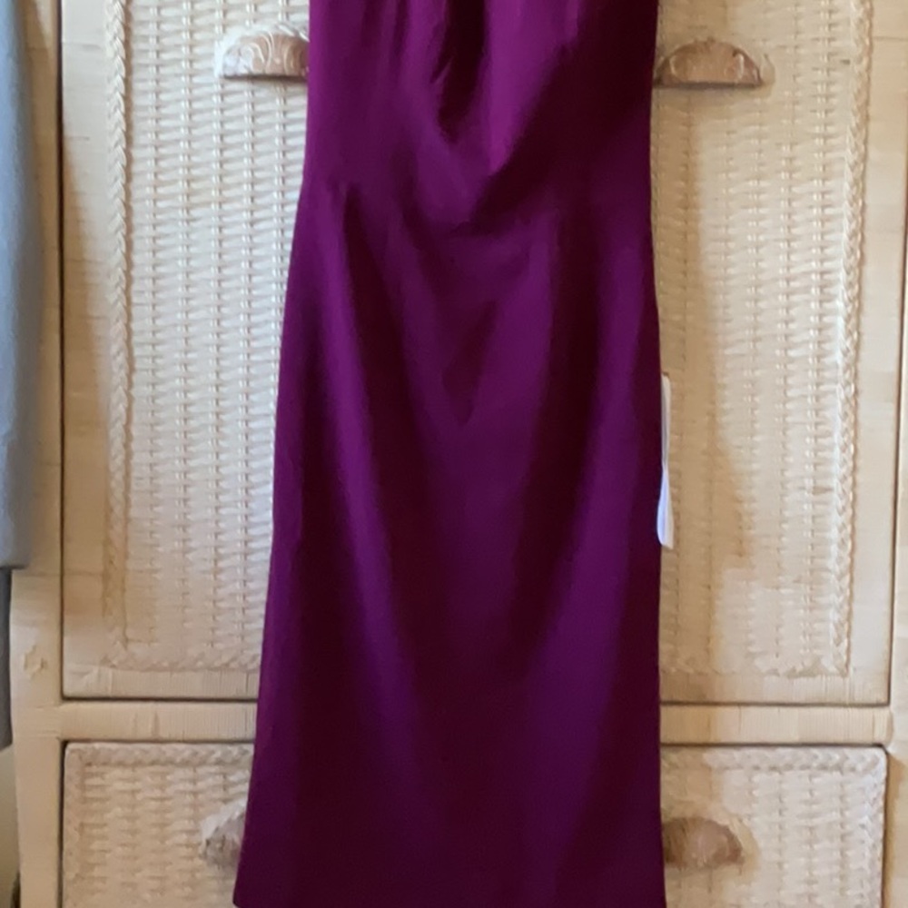 Bailey Dress
DRESS THE POPULATION NWT - Picture 7 of 14